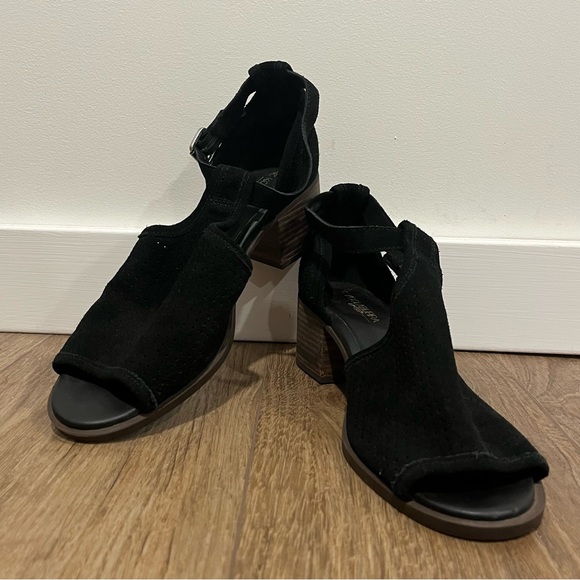 Koolaburra by UGG"Ashlyn"Sandals Size 9 - Picture 6 of 13